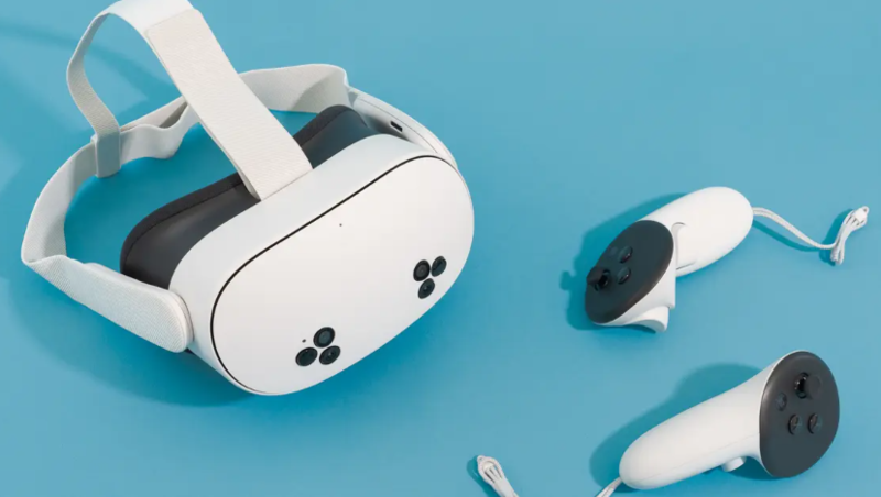 Kính VR giúp hiển thị hình ảnh 3D, theo dõi chuyển động đầu và kết hợp âm thanh để tăng cảm giác nhập vai. 